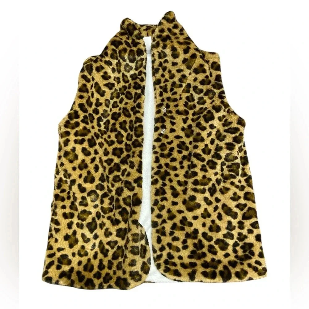 Fashionable and Cozy Faux Fur Cheetah Print Vest Carter's Kids​